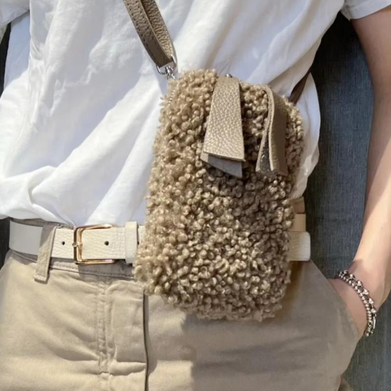 Sac Portable "Moumoute et Cuir"