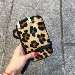 Pochette Portable en Cuir